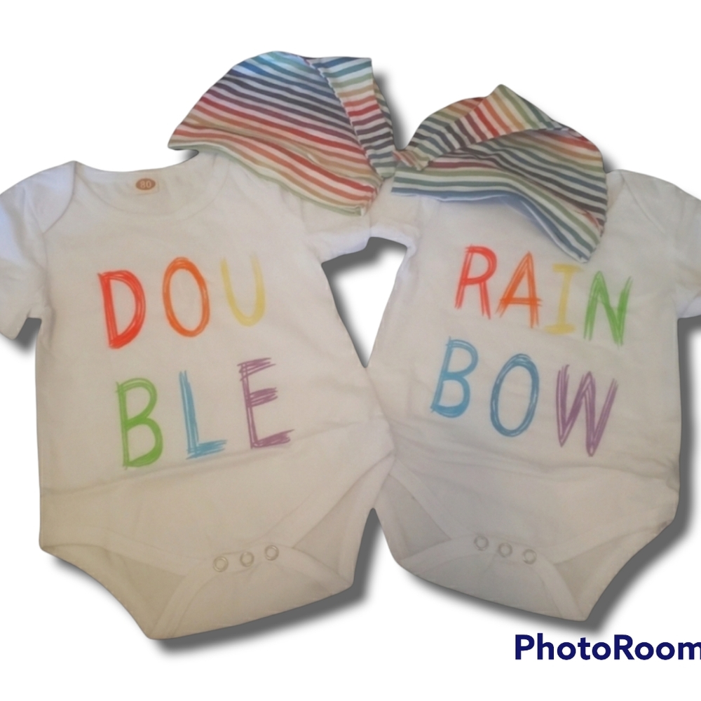 TWINS✌ BOUTIQUE ..DOUBLE RAINBOW 🌈 ONESIE OUTFITS WITH KNOT HATS.. NEW